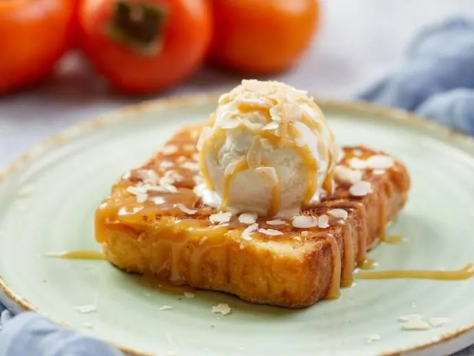 Бриошь с пломбиром